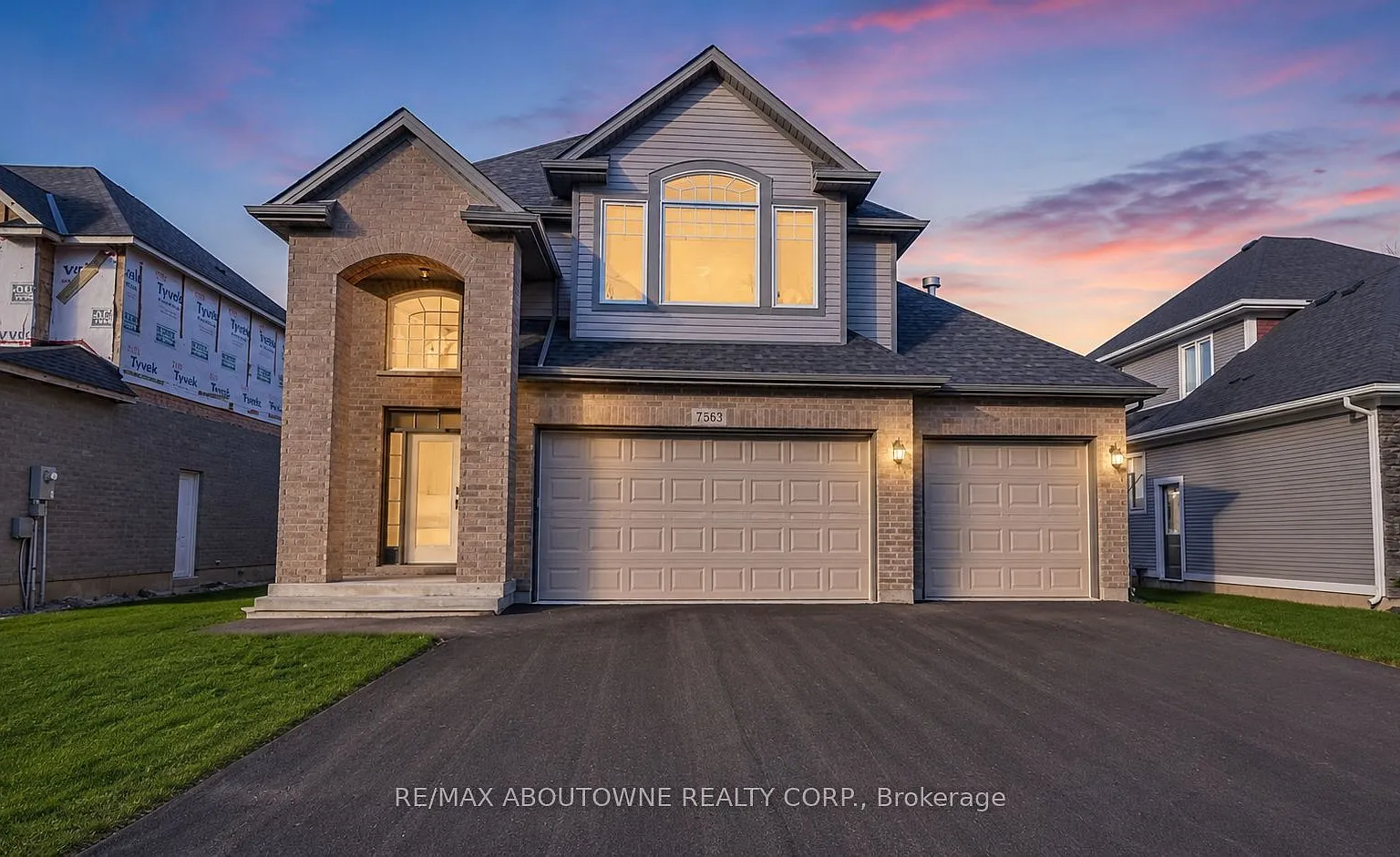 4 bed, $3,800 — Photo 1