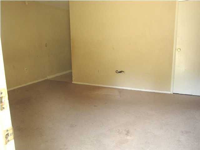 2nd image of 1978 Elaine St