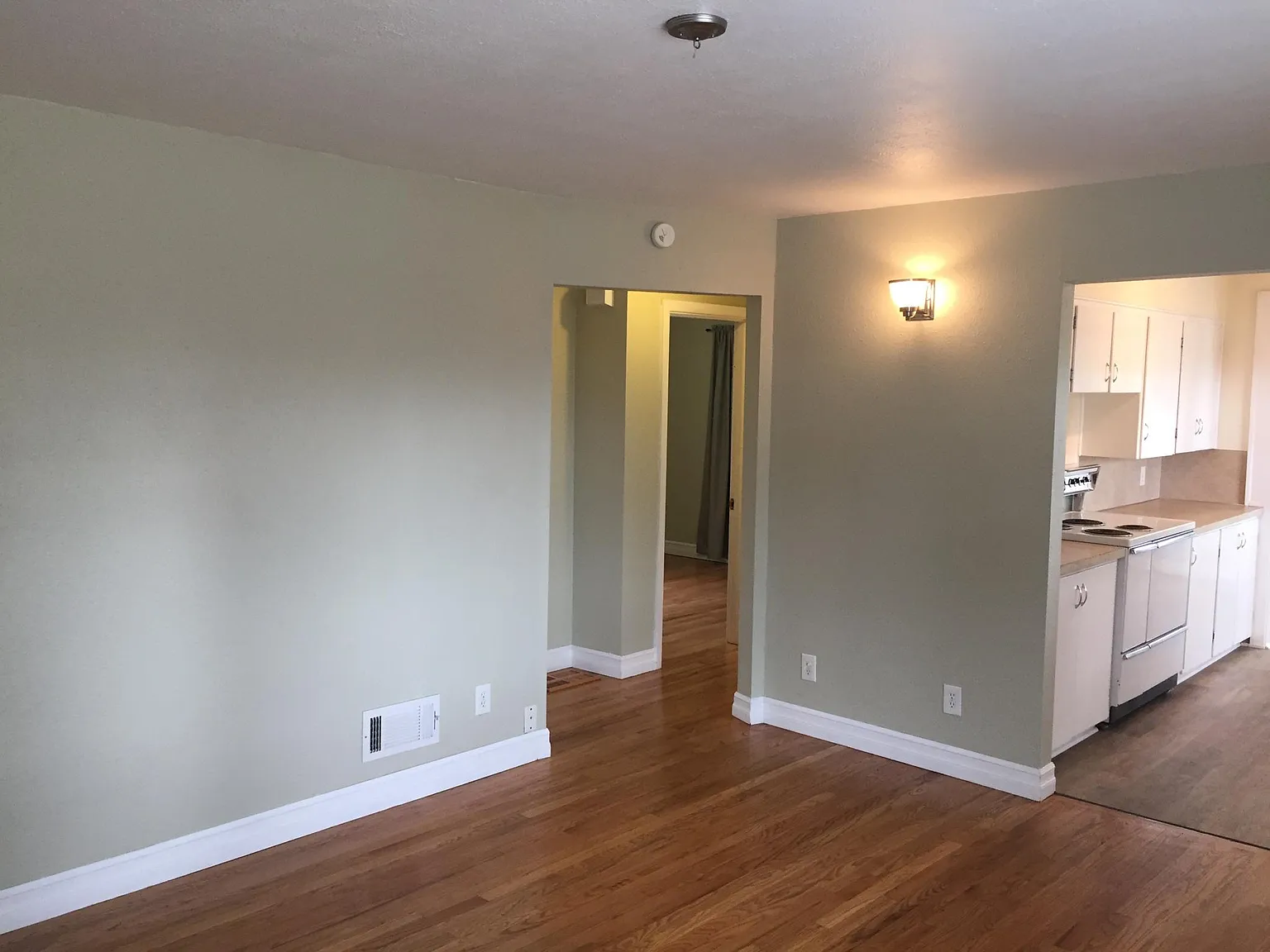 8820 Mount Rainier Drive — Photo 4