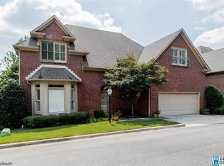 2517 River Trace Cir, Vestavia, AL 35243