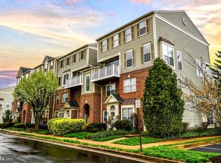 1809 Kenwood Ave Unit 301, Alexandria, VA