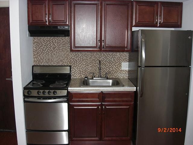 1st image of 4708 Chestnut St APT 3B
