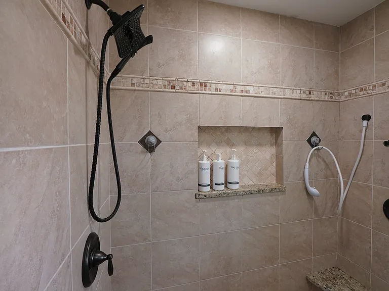 147 Palmetto Bluff Ct — Photo 86