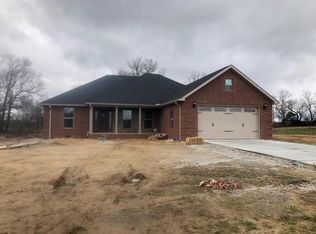 111 River Oaks Cir, London, KY 40744