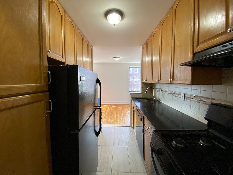1st image of 111-46 76th Dr #55