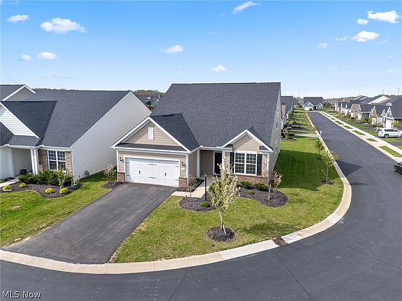 2nd image of 3254 Sinatra Way
