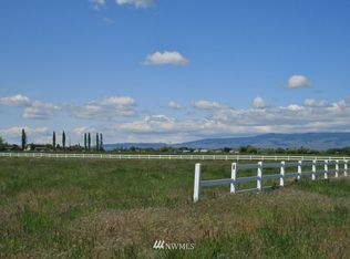 81 Estate Ln #B, Ellensburg, WA 98926