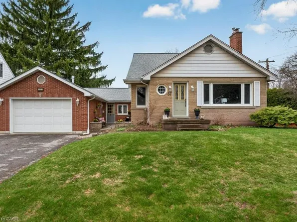 57 Park Ave E, Burlington, ON L7T 1Y2