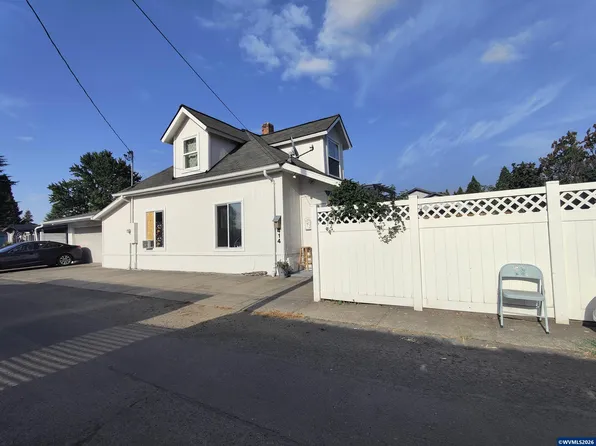414 Silby Ln NE, Salem, OR 97301