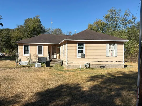 607 S 4th St, Mc Gehee, AR 71654