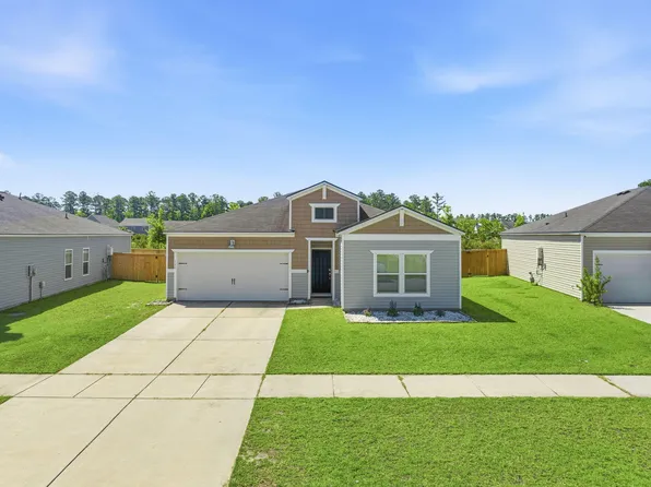 111 Lucky Day Dr, Summerville, SC 29486
