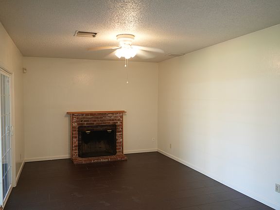 5th image of 639 W Indianapolis Ave