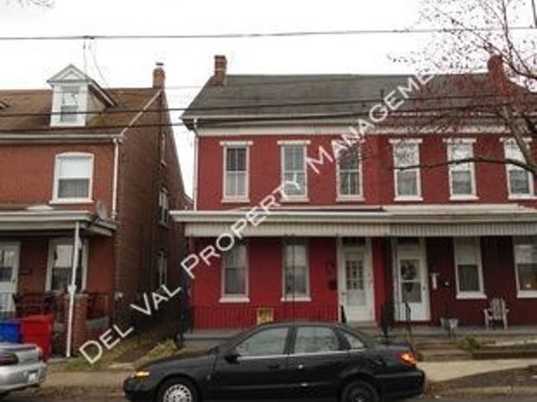 310 N Charlotte St, Pottstown, PA