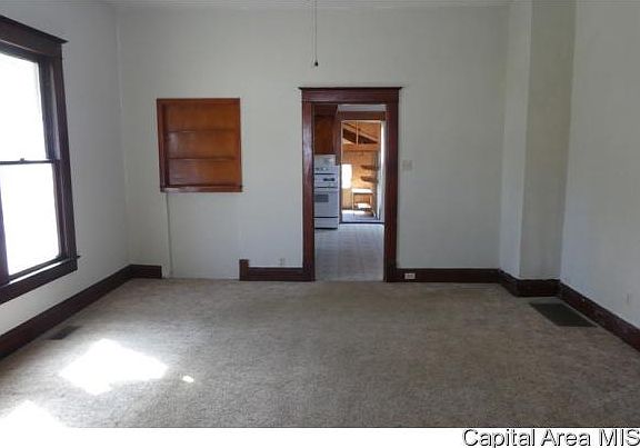 5th image of 532 S Plum St