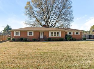 4141 David Dr, Matthews, NC 28105