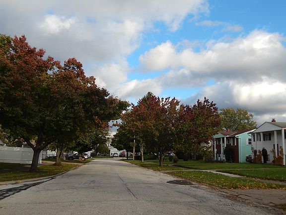 4th image of 15667 Southway Dr