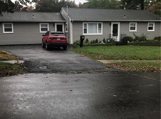 111 Easy St, Milford, CT 06460