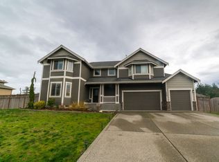1035 Cove View Cir, Oak Harbor, WA 98277