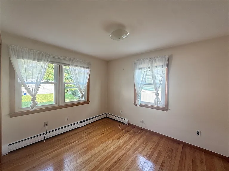 27-29 Normandy Ave #1 — Photo 7
