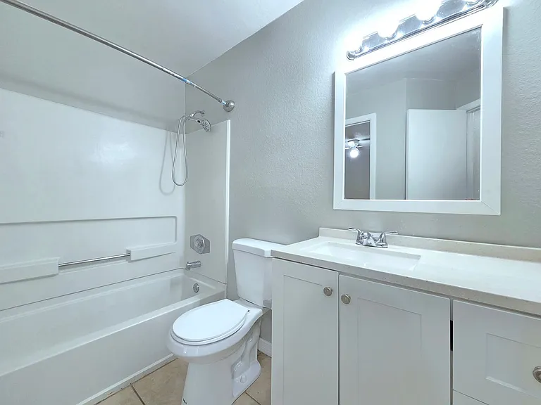 951 Salt Pond Pl #201 — Photo 13