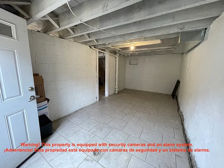 1131 Hellerman St — Photo 15