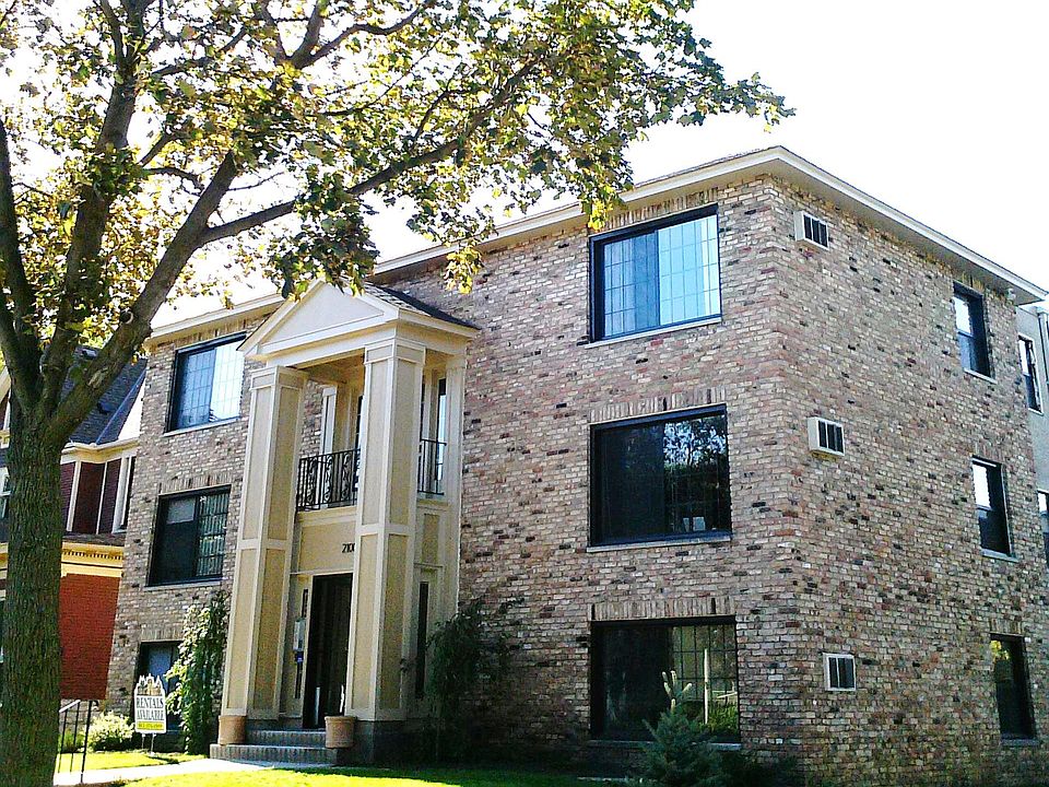 1st image of 2100 Bryant Ave S APT 304