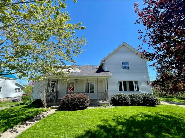 3924 W Walworth Rd, Walworth, NY 14568