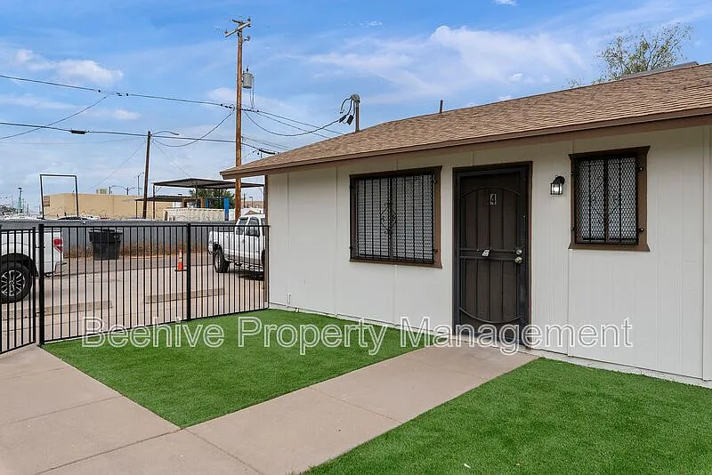 1 bed, 1.0 bath, 435 sqft, $799 — Photo 4