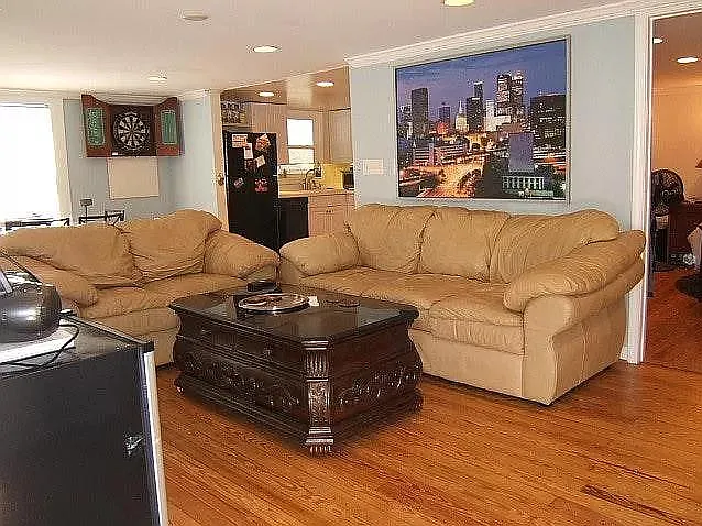 791 Saint Charles Ave NE #4 — Photo 3