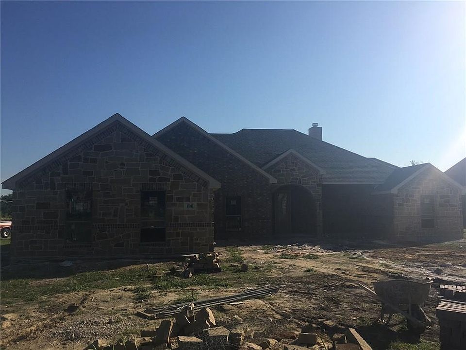 2nd image of 17033 Darby Dr