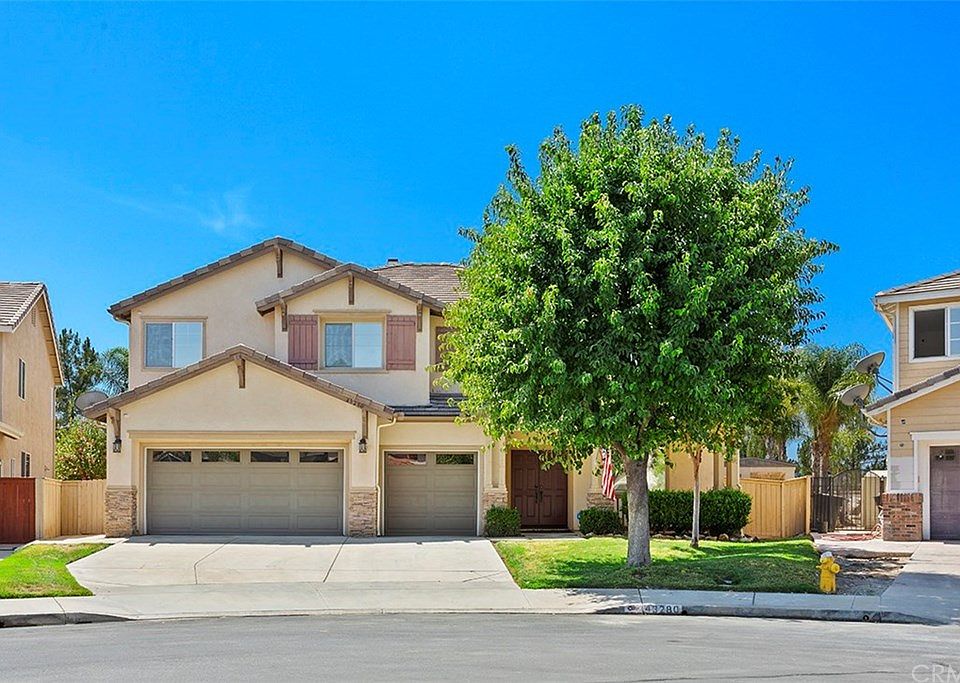 1st image of 43280 Brookway Dr