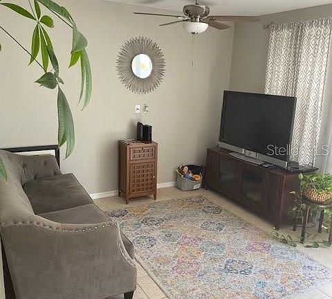 3rd image of 10008 Tate Ln