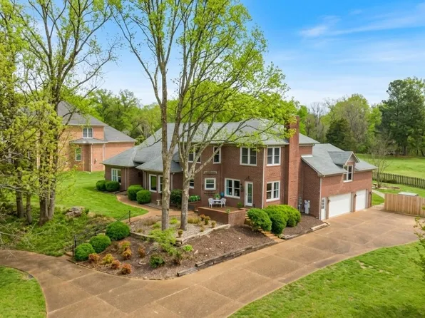 4116 Loch Meade Dr, Lakeland, TN 38002