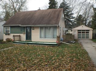 3414 Palmer St, Lansing, MI 48910