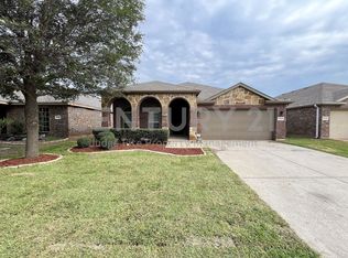 9109 Tumbleweed Dr, Aubrey, TX 76227