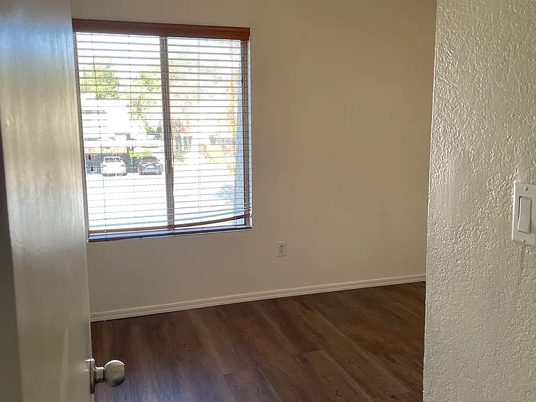 W Golden Ln — Photo 14