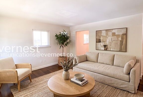 3rd image of 167 W Ridgewood Ave