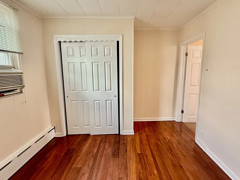 2416 S Juniper St — Photo 17
