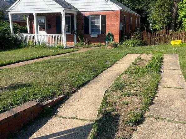 2241 N Harrison St, Arlington, VA 22205