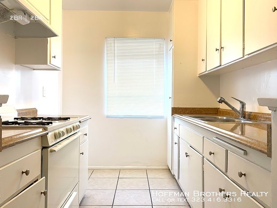 1st image of 8337 Cedros Ave APT 4