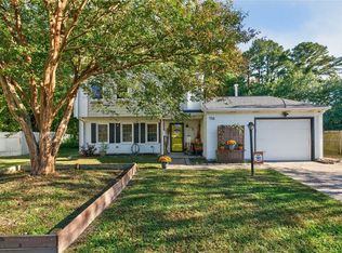 116 Lawson Dr, Yorktown, VA 23693