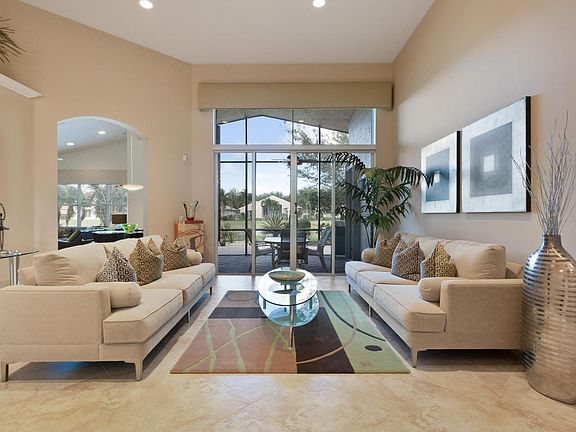 5th image of 7054 Great Falls Cir