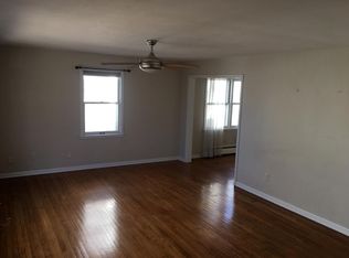 1704 S Whittier Ave, Springfield, IL 62704