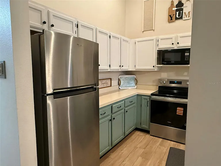 1711 Hammock Pine Blvd #1711 — Photo 8