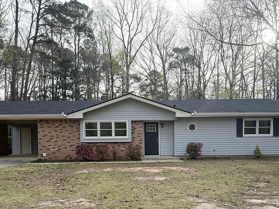 1st image of 402 Ginger Cir