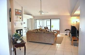 2nd image of 3859 Biscayne Dr