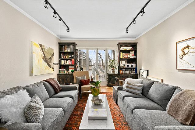 1st image of 1515 E 9th Ave APT 215