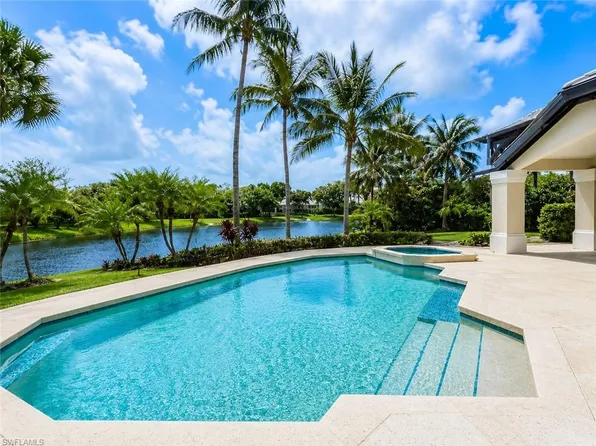 695 Ardmore LN, NAPLES, FL 34108