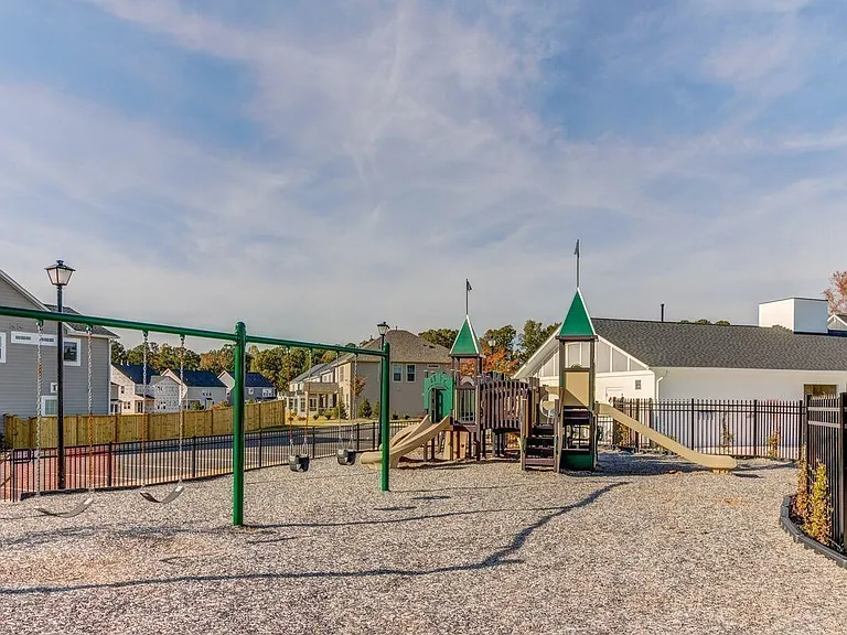 424 Hopwood Way — Photo 42