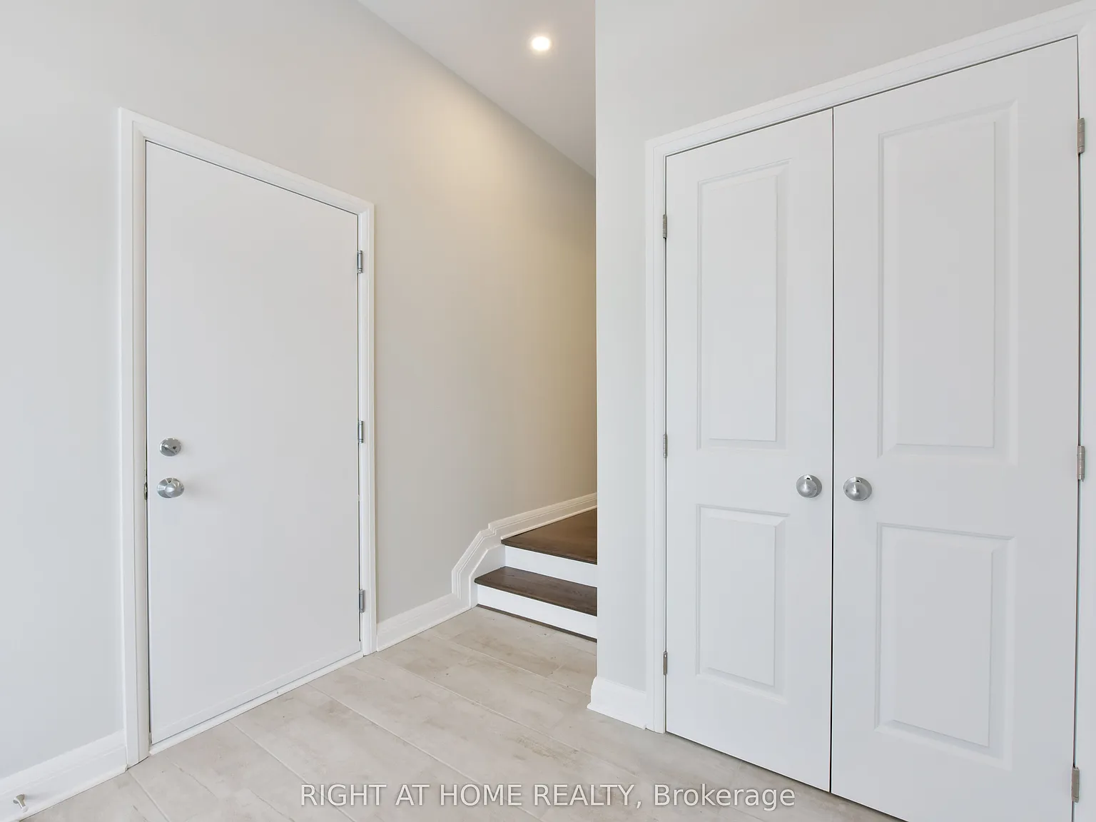 3 bed, $3,550 — Photo 3